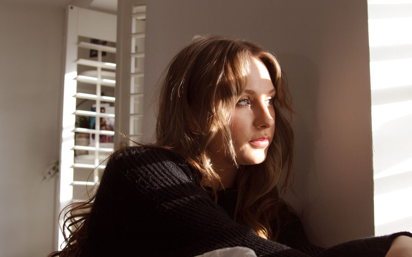 Ashley Kutcher is Creating Her Own Comfort Zone RANGE