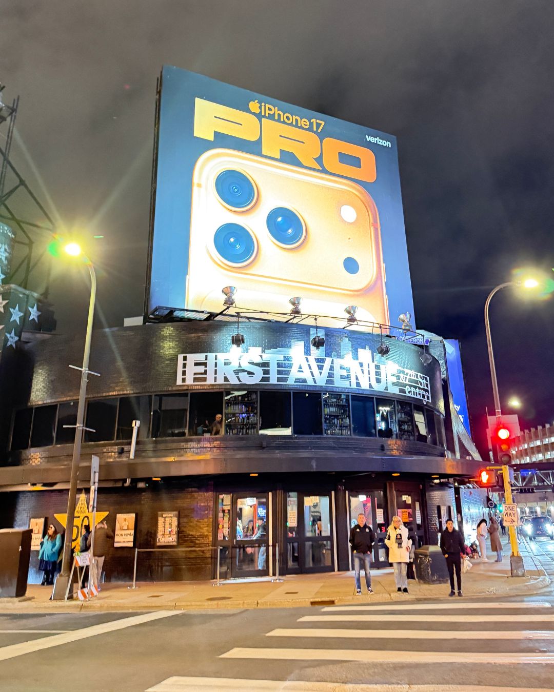 プライベート盤❣️Prince & N.P.G. Minneapolis The 'Prince From Minneapolis' exhibition [purple] reigns at MoPOP