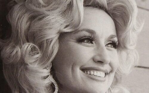 DOLLY PARTON
