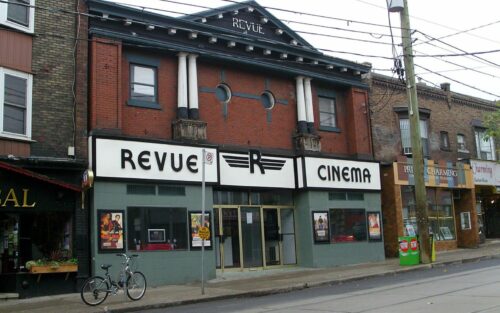 REVUE CINEMA